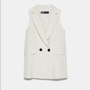 LOOKING for ZARA VEST BLAZER. SMALL